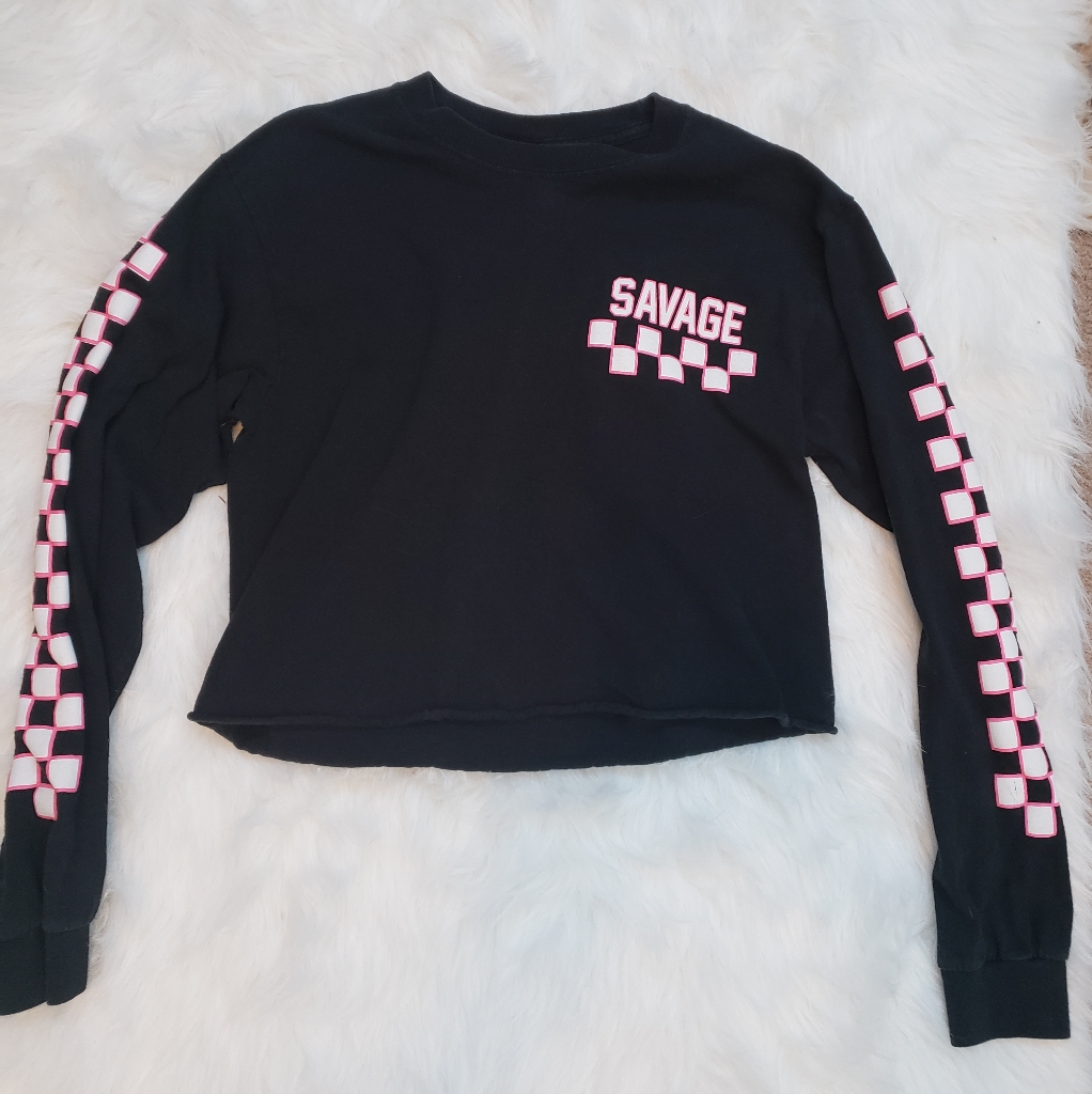 "Savage" Crop Top